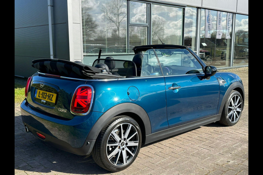 MINI Cabrio 1.5 Cooper Sidewalk Edition 136 PK | Head-Up Display | Harman Kardon | Camera | Lederen Bekleding | Navigatie | Carplay