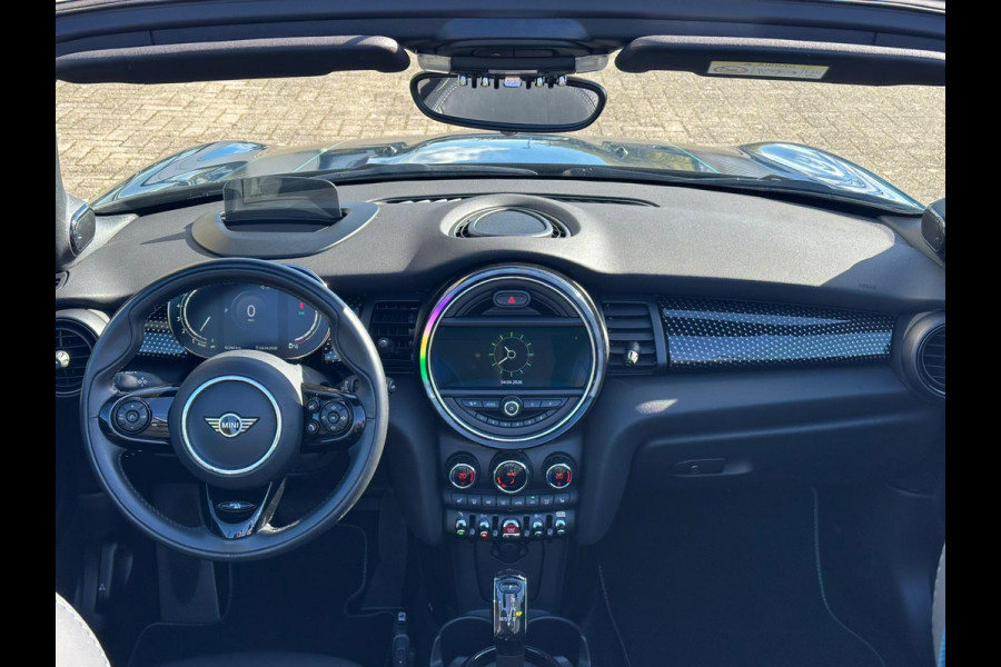 MINI Cabrio 1.5 Cooper Sidewalk Edition 136 PK | Head-Up Display | Harman Kardon | Camera | Lederen Bekleding | Navigatie | Carplay