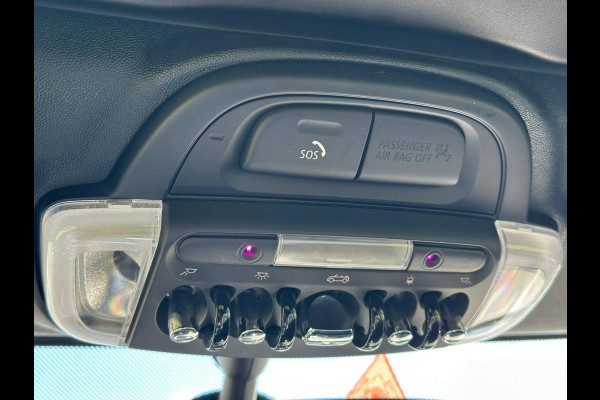 MINI Cabrio 1.5 Cooper Sidewalk Edition 136 PK | Head-Up Display | Harman Kardon | Camera | Lederen Bekleding | Navigatie | Carplay