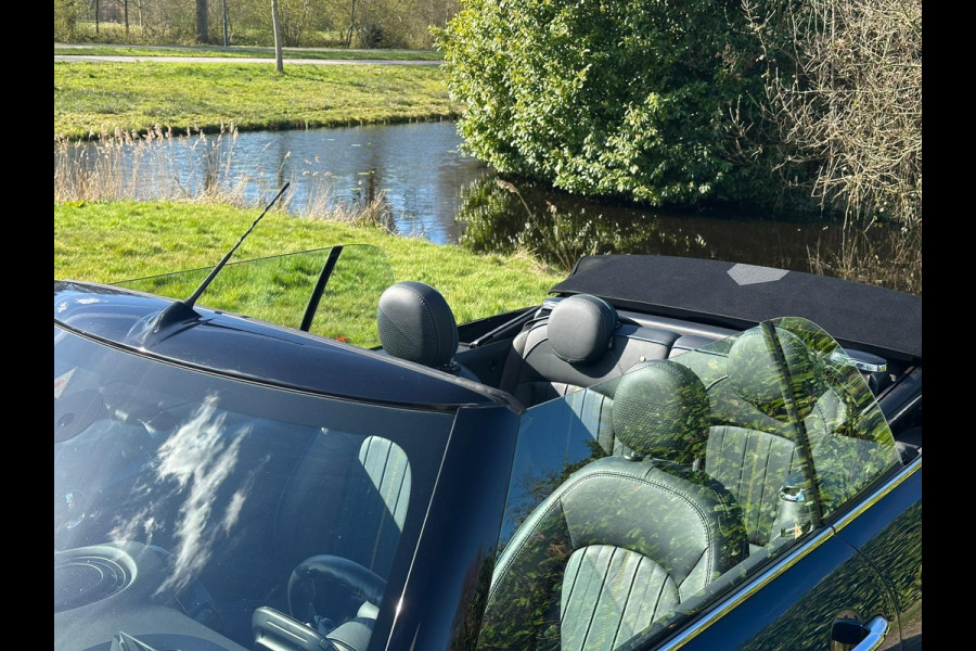 MINI Cabrio 1.5 Cooper Sidewalk Edition 136 PK | Head-Up Display | Harman Kardon | Camera | Lederen Bekleding | Navigatie | Carplay