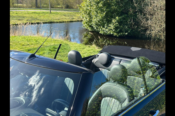 MINI Cabrio 1.5 Cooper Sidewalk Edition 136 PK | Head-Up Display | Harman Kardon | Camera | Lederen Bekleding | Navigatie | Carplay
