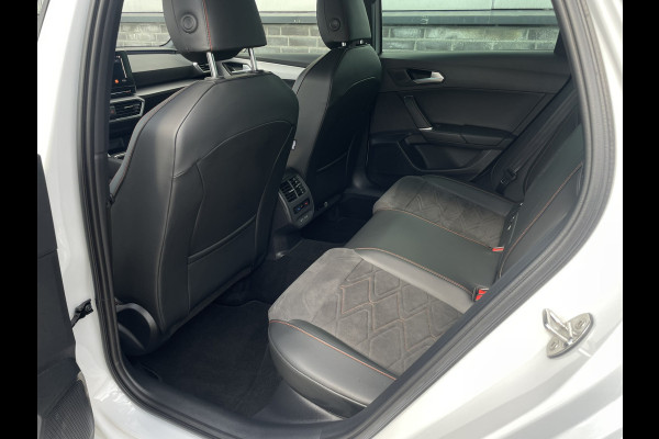 Seat Leon Sportstourer 1.4 TSI eHybrid PHEV FR Business Intense | LED | Virtual Cockpit | Memory | Navi | Camera | Carplay | ACC | Sfeerverlichting