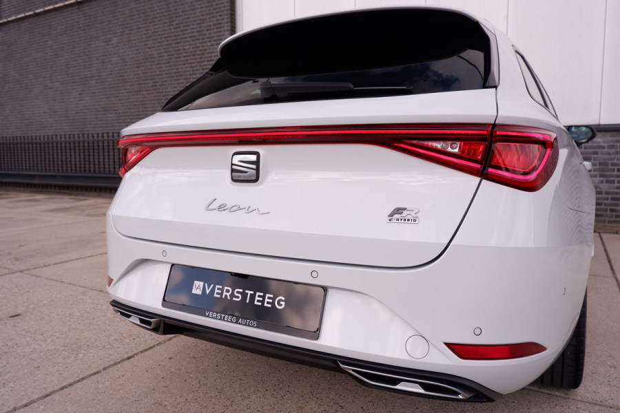 Seat Leon Sportstourer 1.4 TSI eHybrid PHEV FR Business Intense | LED | Virtual Cockpit | Memory | Navi | Camera | Carplay | ACC | Sfeerverlichting