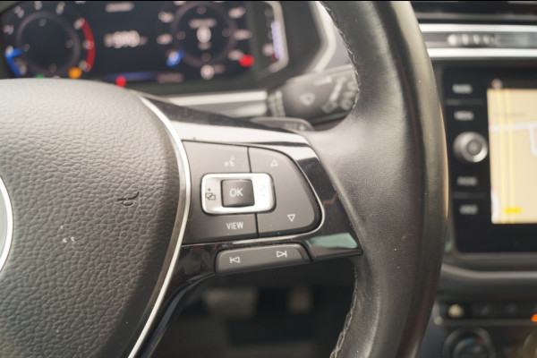 Volkswagen Tiguan 1.5 TSI 150pk DSG Comfortline Business -LEER-LED-ECC-