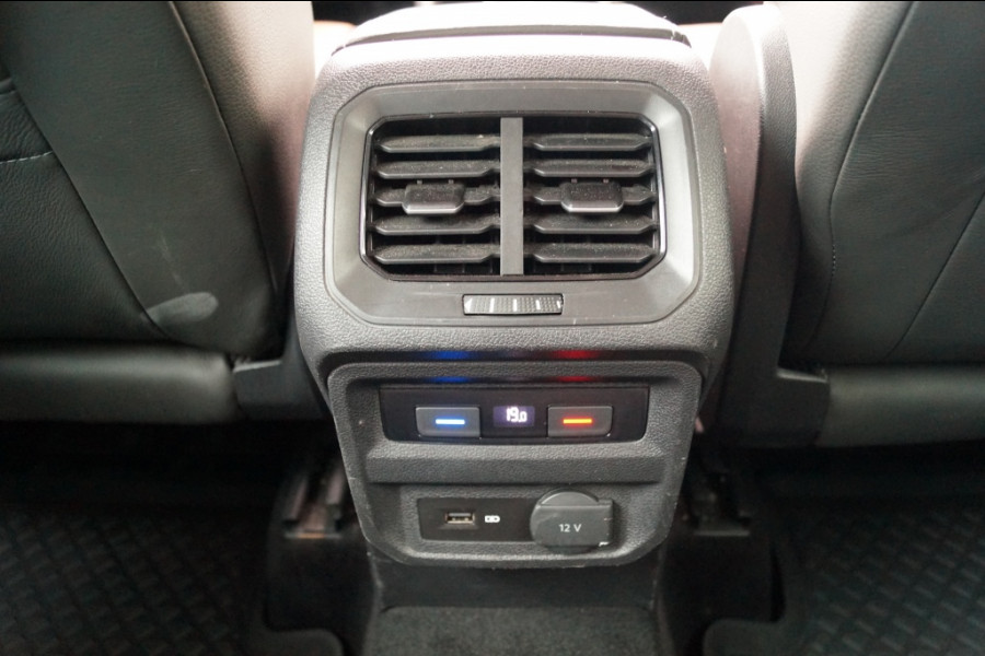 Volkswagen Tiguan 1.5 TSI 150pk DSG Comfortline Business -LEER-LED-ECC-