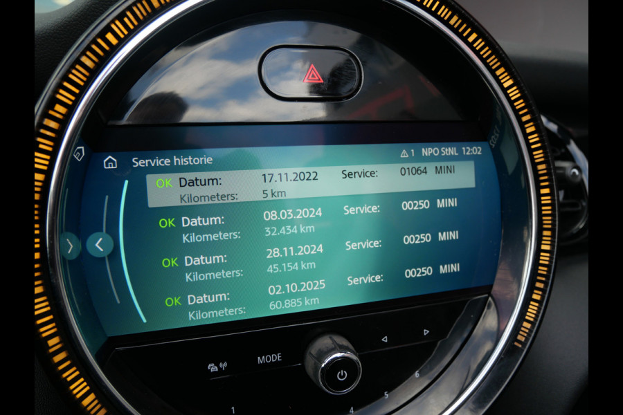 MINI Cabrio 1.5 COOPER | AUTOMAAT | LED | HALF-LEER | FACELIFT | BTW-AUTO!!