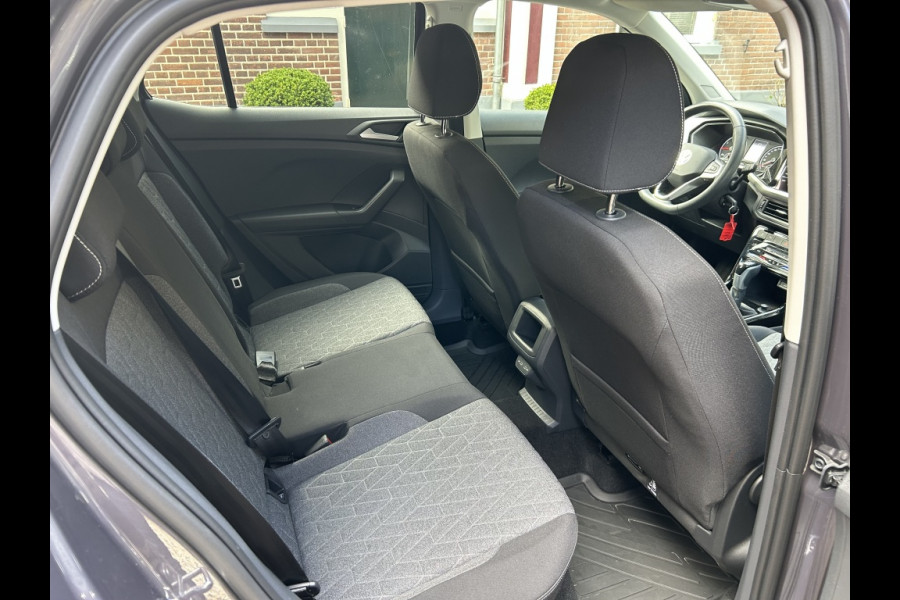 Volkswagen T-Cross 1.0 TSI 110pk Automaat Navi, Carplay, Dodehoekdetctie, Stoelverw