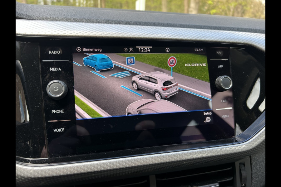 Volkswagen T-Cross 1.0 TSI 110pk Automaat Navi, Carplay, Dodehoekdetctie, Stoelverw
