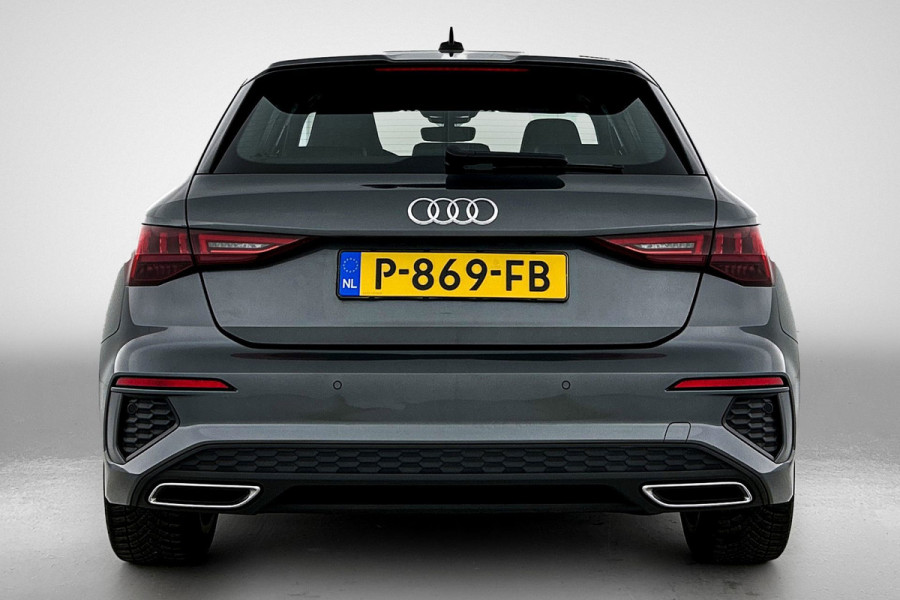 Audi A3 Sportback 35 TFSI S edition (CARPLAY, SPORTSTOELEN, LED, CLIMA, 1e EIGENAAR, GOED ONDERHOUDEN)