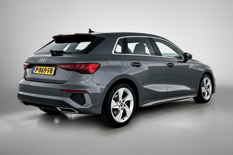 Audi A3 Sportback 35 TFSI S edition (CARPLAY, SPORTSTOELEN, LED, CLIMA, 1e EIGENAAR, GOED ONDERHOUDEN)