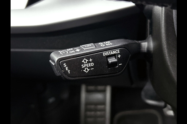 Audi A3 Sportback 35 TFSI S edition (CARPLAY, SPORTSTOELEN, LED, CLIMA, 1e EIGENAAR, GOED ONDERHOUDEN)