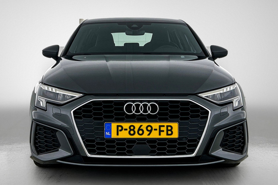 Audi A3 Sportback 35 TFSI S edition (CARPLAY, SPORTSTOELEN, LED, CLIMA, 1e EIGENAAR, GOED ONDERHOUDEN)