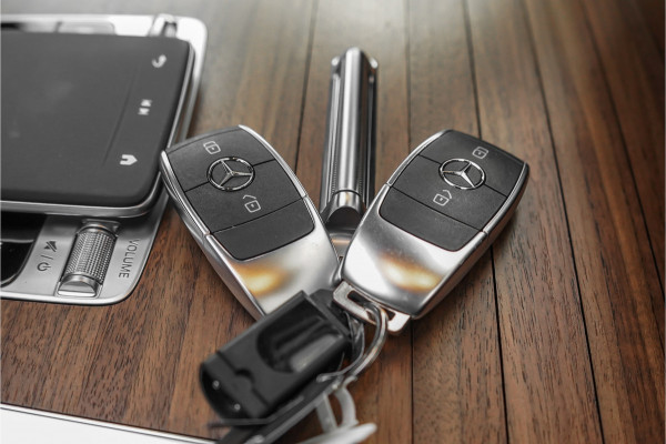 Mercedes-Benz G-Klasse 580 EQ 116 kWh Schuifdak Burmester Distronic 360° Manufaktur Stuurverw