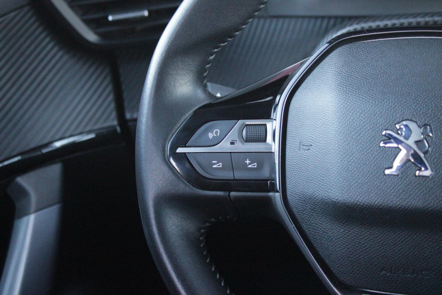 Peugeot 2008 1.2 100PK ALLURE PACK | ACHTERUITRIJ CAMERA | NAVIGATIE | APPLE CARPLAY/ANDROID AUTO | CRUISE CONTROL | DAB+ RADIO | KEYLESS START | CLIMATE CONTROL | ZWART DAK | 3-D COCKPIT | LED KOPLAMPEN | LICHTMETALEN VELGEN 17" |