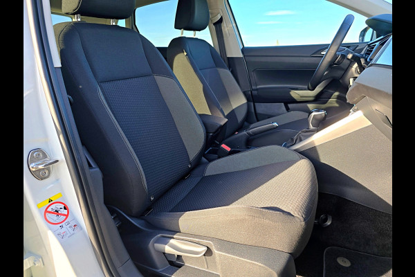 Volkswagen Polo 1.0 TSI Life Edition - 95 Pk - Euro 6 - AUTOMAAT - ParkeerCamera - AppleCarplay AndroidAuto