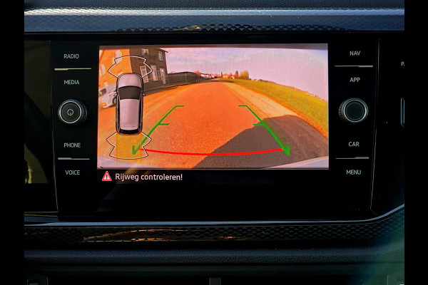 Volkswagen Polo 1.0 TSI Life Edition - 95 Pk - Euro 6 - AUTOMAAT - ParkeerCamera - AppleCarplay AndroidAuto