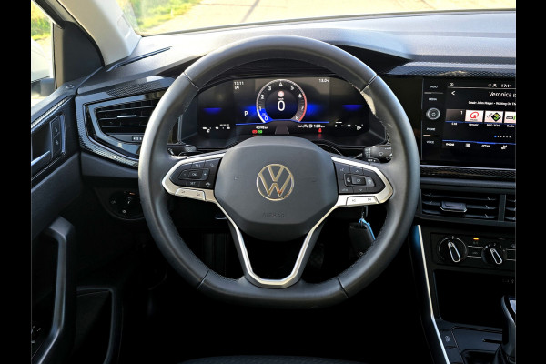 Volkswagen Polo 1.0 TSI Life Edition - 95 Pk - Euro 6 - AUTOMAAT - ParkeerCamera - AppleCarplay AndroidAuto