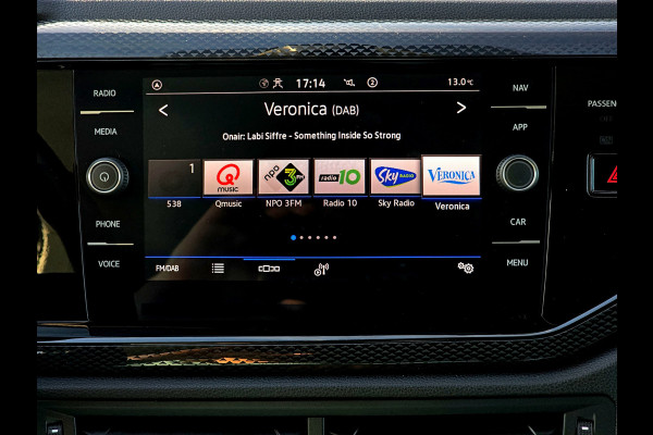 Volkswagen Polo 1.0 TSI Life Edition - 95 Pk - Euro 6 - AUTOMAAT - ParkeerCamera - AppleCarplay AndroidAuto