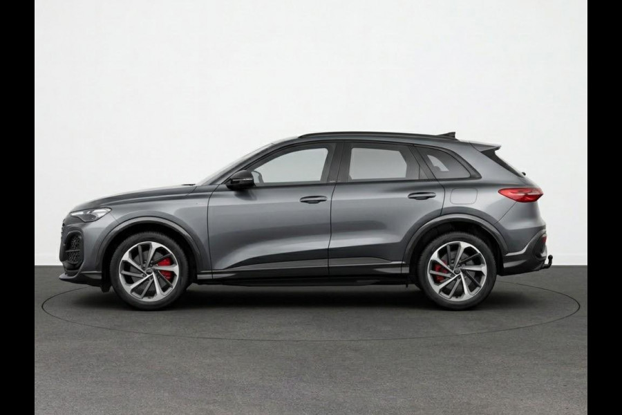 Audi Q5 S edition Competition e-hybrid 367 pk | B&O sound system | Glazen panoramadak | MMI Bijrijdersdisplay | Trekhaak elektrisch wegklapbaar |