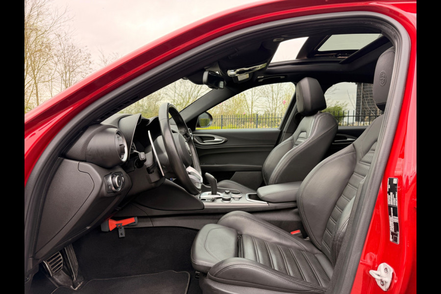 Alfa Romeo Giulia 2.0 T Veloce AWD