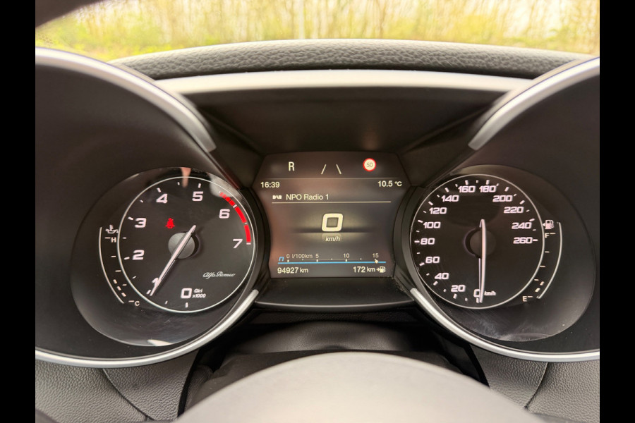 Alfa Romeo Giulia 2.0 T Veloce AWD