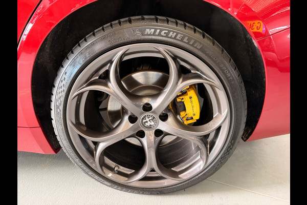 Alfa Romeo Giulia 2.0 T Veloce AWD