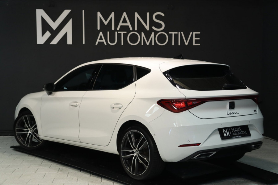 Seat Leon 1.5 eTSI FR / ACC / KEYLESS / CAMERA / SFEERVER. / CARPLAY