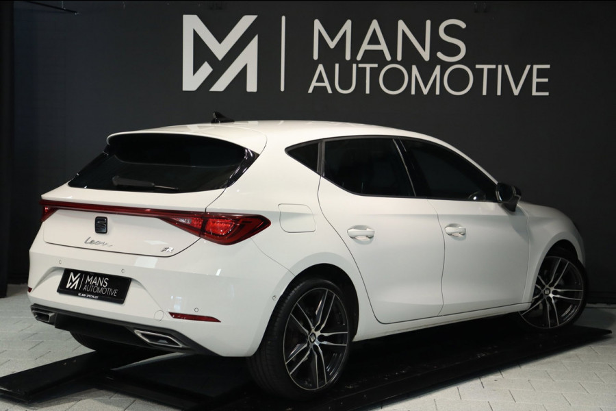 Seat Leon 1.5 eTSI FR / ACC / KEYLESS / CAMERA / SFEERVER. / CARPLAY