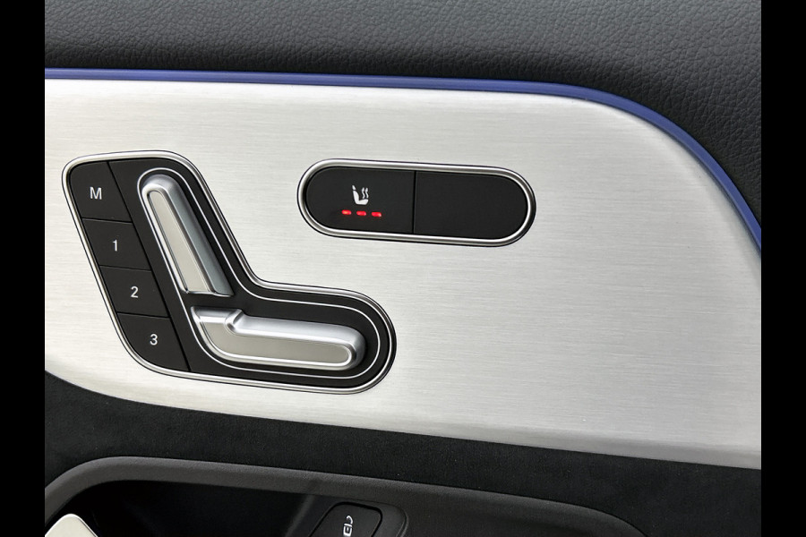 Mercedes-Benz GLA 250 e Business Solution AMG | Premium Plus pakket | Panoramaschuifdak | Kofferdrempel in chroom | Dakrailing | Stuurschakelpaddles | Smartphone Integratie |