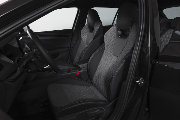 Škoda Octavia Combi 1.5 TSI MHEV 150 PK Sportline Tour | Elek. Trekhaak | Matrix Led | Adapt. Cruise | Winterpakket | 13 inch Navi | Camera | NAV + App. Connect | ECC | Elek. Klep | LM 18" | 1414