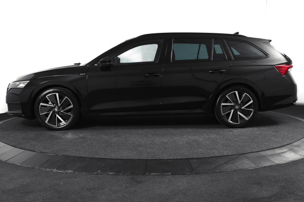 Škoda Octavia Combi 1.5 TSI MHEV 150 PK Sportline Tour | Elek. Trekhaak | Matrix Led | Adapt. Cruise | Winterpakket | 13 inch Navi | Camera | NAV + App. Connect | ECC | Elek. Klep | LM 18" | 1414