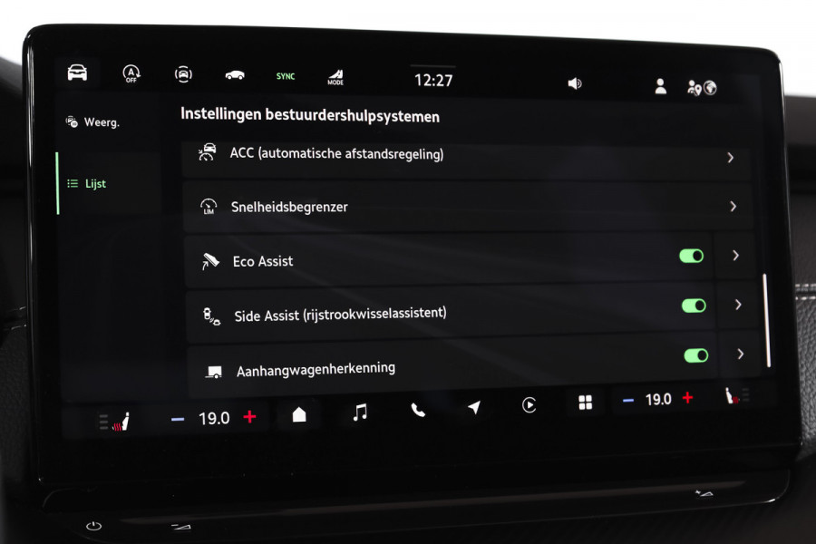 Škoda Octavia Combi 1.5 TSI MHEV 150 PK Sportline Tour | Elek. Trekhaak | Matrix Led | Adapt. Cruise | Winterpakket | 13 inch Navi | Camera | NAV + App. Connect | ECC | Elek. Klep | LM 18" | 1414