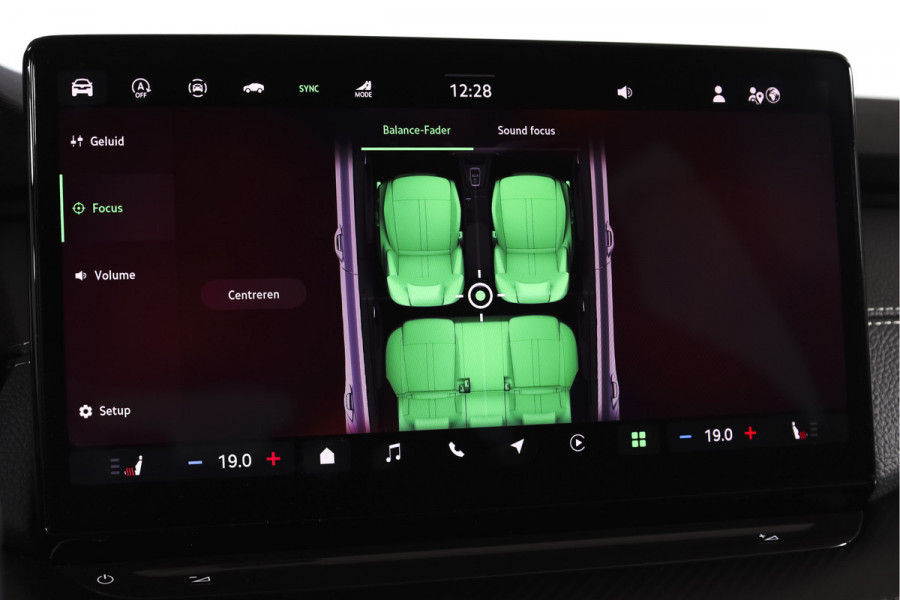 Škoda Octavia Combi 1.5 TSI MHEV 150 PK Sportline Tour | Elek. Trekhaak | Matrix Led | Adapt. Cruise | Winterpakket | 13 inch Navi | Camera | NAV + App. Connect | ECC | Elek. Klep | LM 18" | 1414