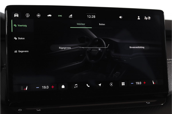 Škoda Octavia Combi 1.5 TSI MHEV 150 PK Sportline Tour | Elek. Trekhaak | Matrix Led | Adapt. Cruise | Winterpakket | 13 inch Navi | Camera | NAV + App. Connect | ECC | Elek. Klep | LM 18" | 1414