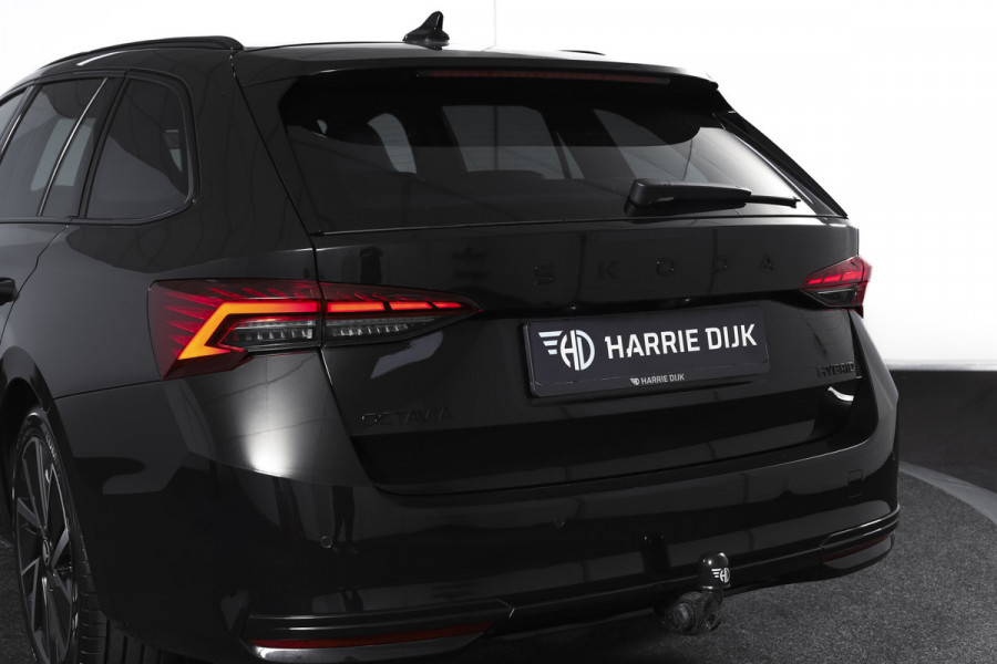 Škoda Octavia Combi 1.5 TSI MHEV 150 PK Sportline Tour | Elek. Trekhaak | Matrix Led | Adapt. Cruise | Winterpakket | 13 inch Navi | Camera | NAV + App. Connect | ECC | Elek. Klep | LM 18" | 1414