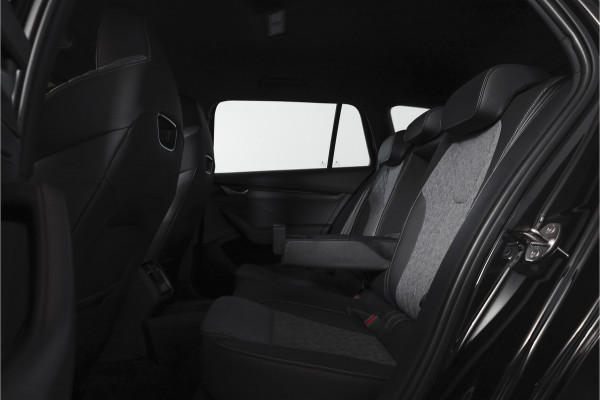 Škoda Octavia Combi 1.5 TSI MHEV 150 PK Sportline Tour | Elek. Trekhaak | Matrix Led | Adapt. Cruise | Winterpakket | 13 inch Navi | Camera | NAV + App. Connect | ECC | Elek. Klep | LM 18" | 1414