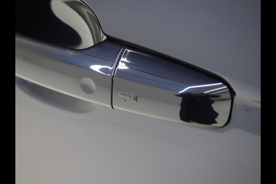 Land Rover Range Rover Sport P400e HSE | Panoramadak | Meridian | Trekhaak | Luchtvering | Camera | Keyless | Carplay