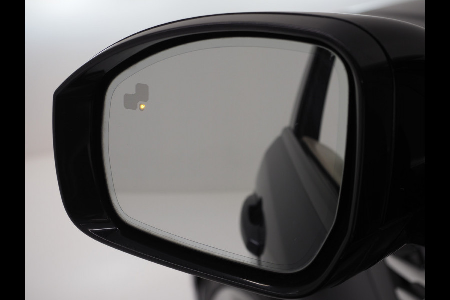 Land Rover Range Rover Sport P400e HSE | Panoramadak | Meridian | Trekhaak | Luchtvering | Camera | Keyless | Carplay