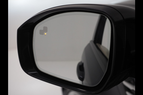 Land Rover Range Rover Sport P400e HSE | Panoramadak | Meridian | Trekhaak | Luchtvering | Camera | Keyless | Carplay