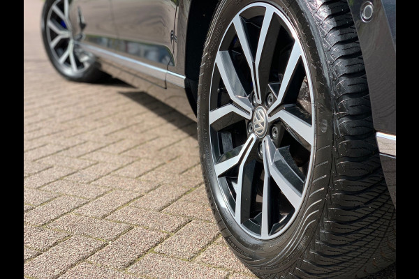 Volkswagen Passat Variant 1.4 TSI PHEV GTE Business €14850 NETTO LUXE UITVOERING TREKHAAK
