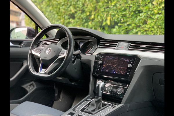 Volkswagen Passat Variant 1.4 TSI PHEV GTE Business €14850 NETTO LUXE UITVOERING TREKHAAK