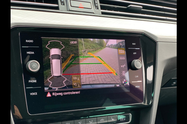 Volkswagen Passat Variant 1.4 TSI PHEV GTE Business €14850 NETTO LUXE UITVOERING TREKHAAK