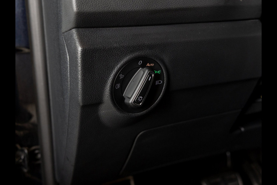 Volkswagen T-Roc Cabrio 1.5 TSI 2x R-Line / 150pk / Leder / Beats / Achteruitrij camera / Stoel en stuur verwarming /