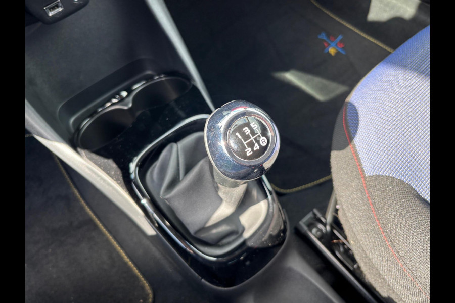 Citroën C1 1.0 VTi JCC+ | Rijklaar incl 12 maanden BOVAG garantie! |