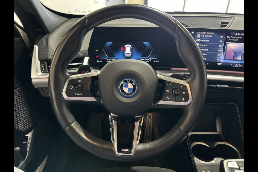 BMW iX1 xDrive30 67 kWh M Sport Edition Sportstoelen Soh (batterijcheck) Waarde 98,3 %