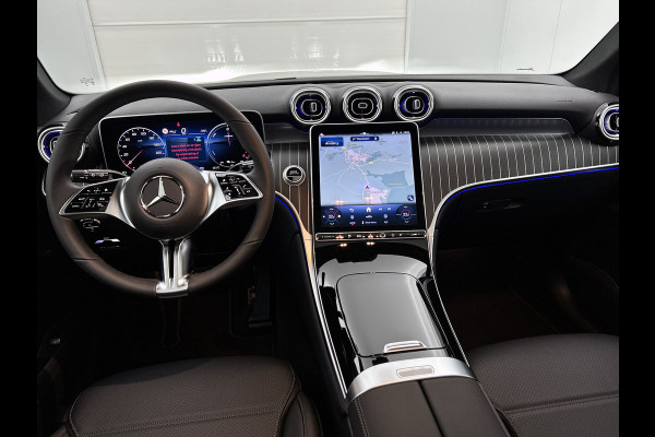 Mercedes-Benz GLC 300e 4MATIC Business Solution Luxury | Comfortpakket Plus | Parkeerpakket met 360°-camera | Trekhaak | DISTRONIC | Panoramaschuifdak | THERMATIC |