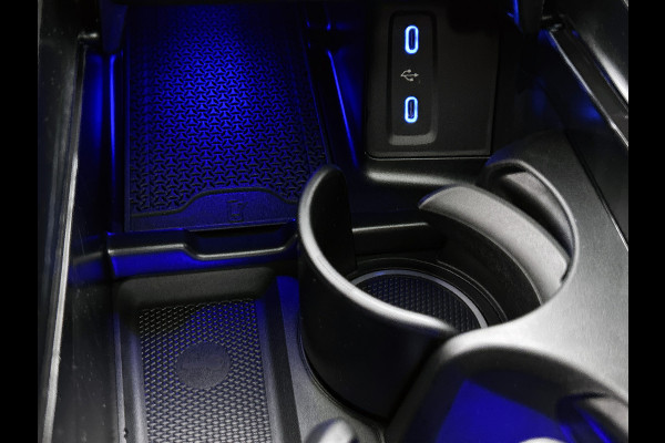 Mercedes-Benz GLC 300e 4MATIC Business Solution Luxury | Comfortpakket Plus | Parkeerpakket met 360°-camera | Trekhaak | DISTRONIC | Panoramaschuifdak | THERMATIC |