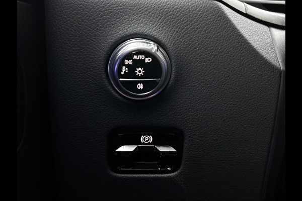 Mercedes-Benz GLC 300e 4MATIC Business Solution Luxury | Comfortpakket Plus | Parkeerpakket met 360°-camera | Trekhaak | DISTRONIC | Panoramaschuifdak | THERMATIC |