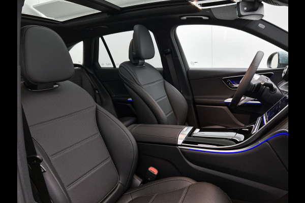 Mercedes-Benz GLC 300e 4MATIC Business Solution Luxury | Comfortpakket Plus | Parkeerpakket met 360°-camera | Trekhaak | DISTRONIC | Panoramaschuifdak | THERMATIC |