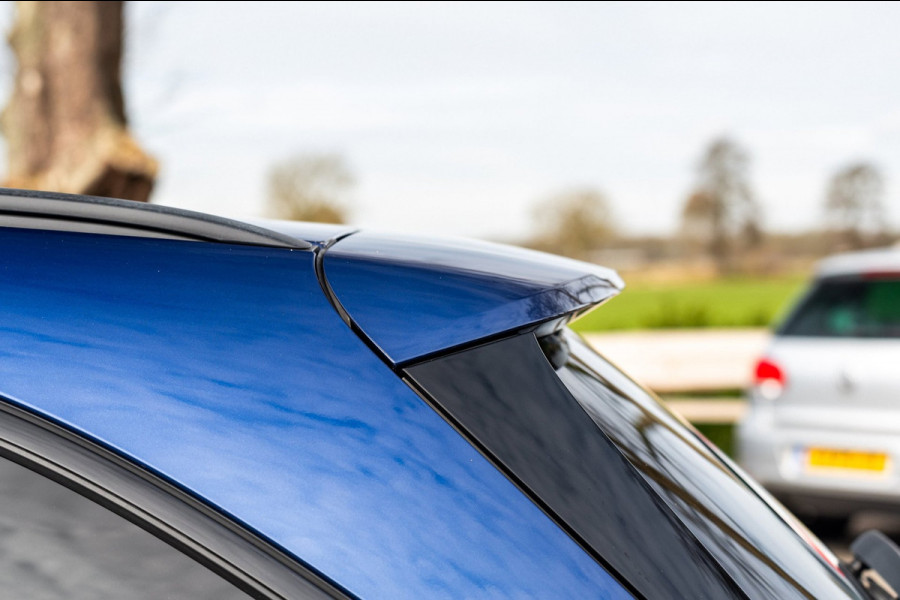 Mercedes-Benz C-Klasse Estate 300 Premium Plus PackI ACC I C63 I Night Editon I Uniek I Burnmester I PPF I